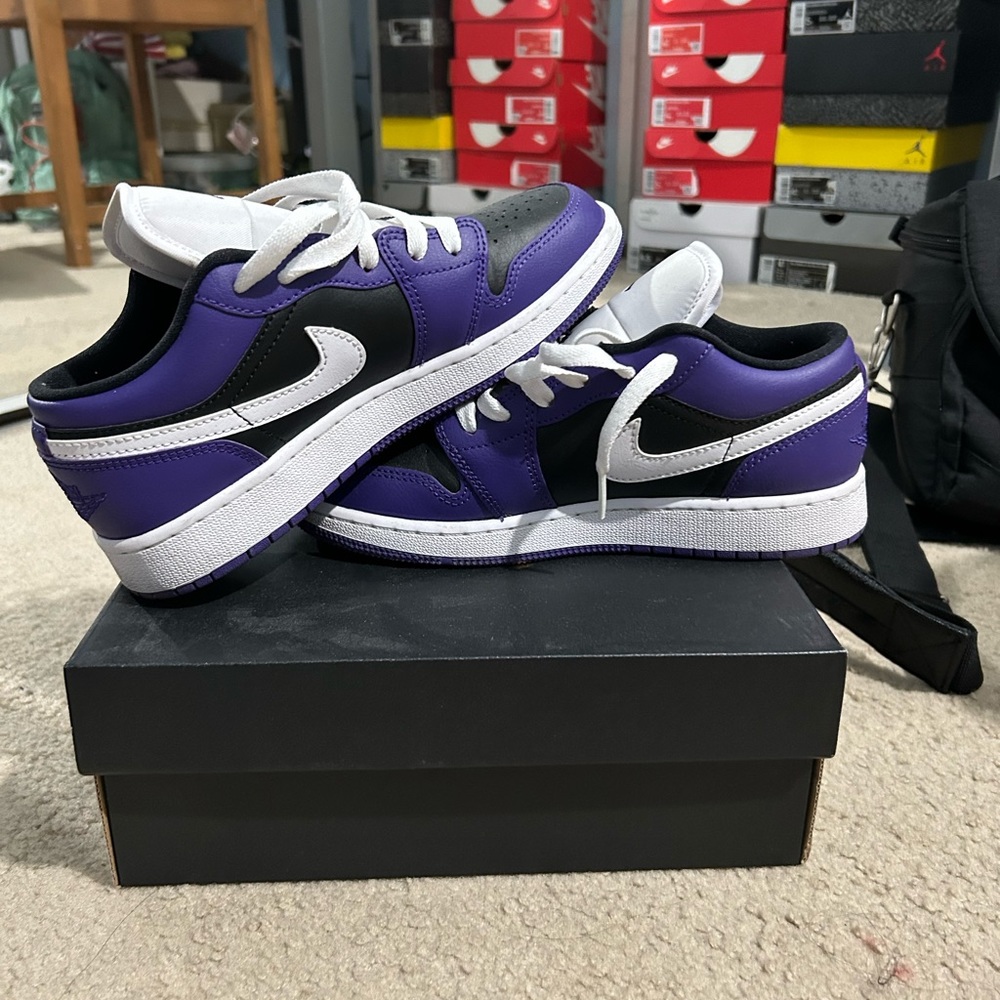 low GS air jordan 1 “court purple” black